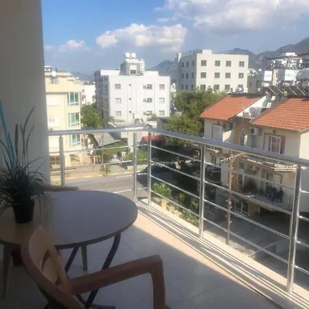 公寓 2 Bedroom In The City Center